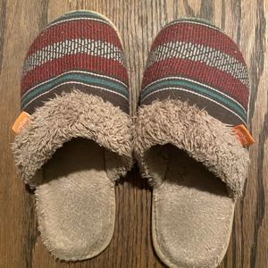 Feelgoodz slippers woman size 8